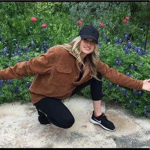 Meet your Posher, Kendall